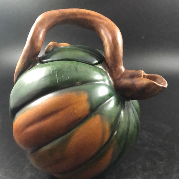 Teapot - Picture 3 of 8